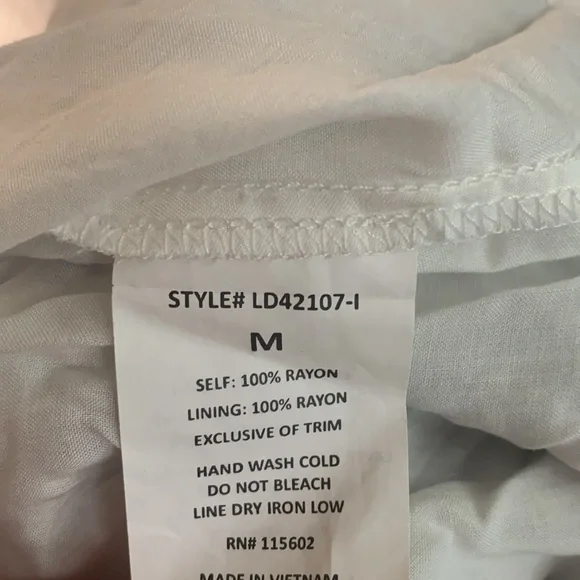 LUSH Dress M Spaghetti Strap Sun Multi-color Women’s Medium NEW NWT Summer - Picture 10 of 11